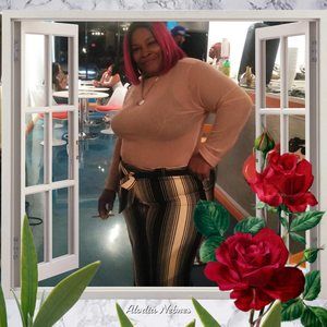 Meet your Posher, Tanisha